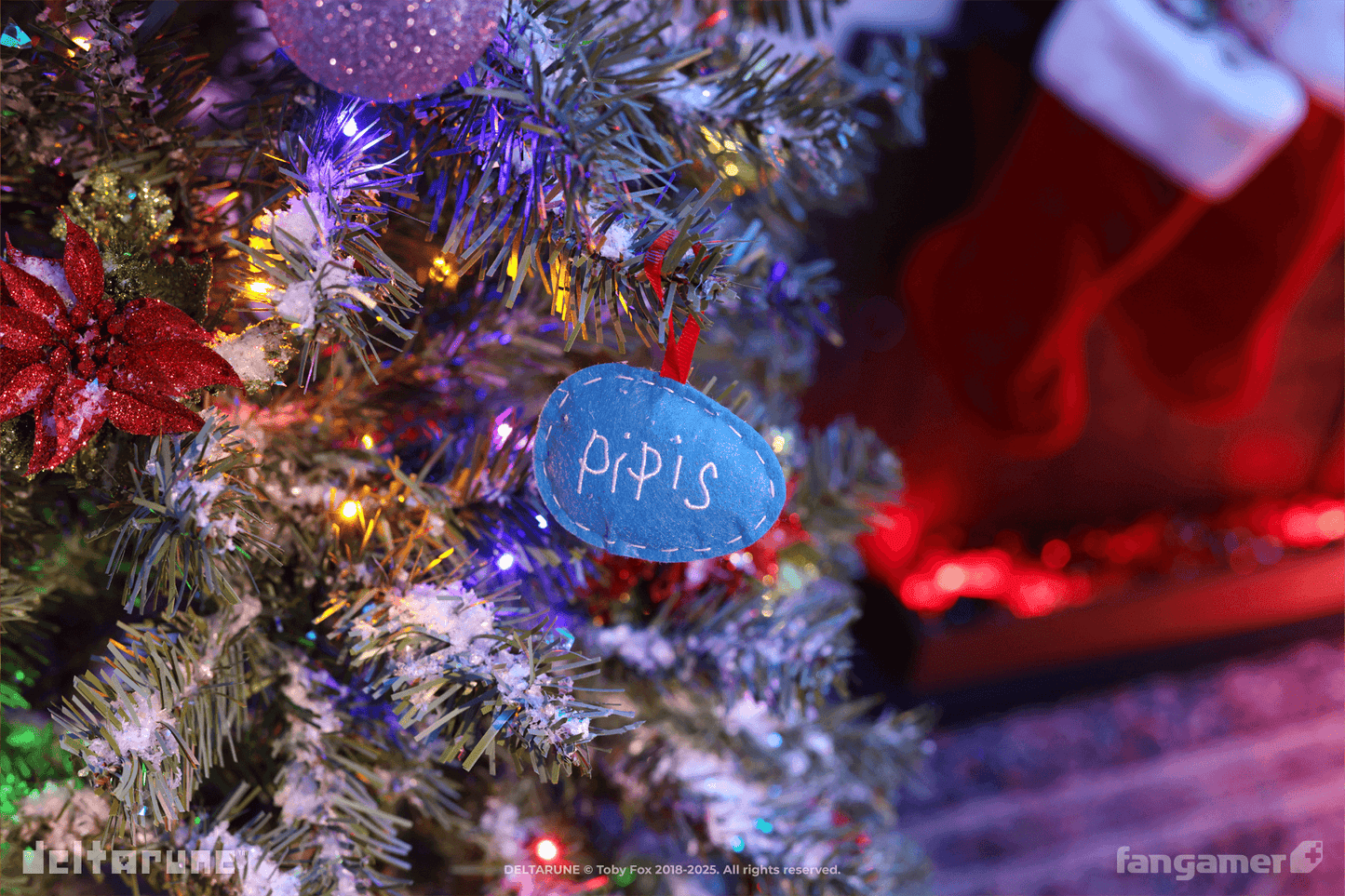 Pipis Ornament