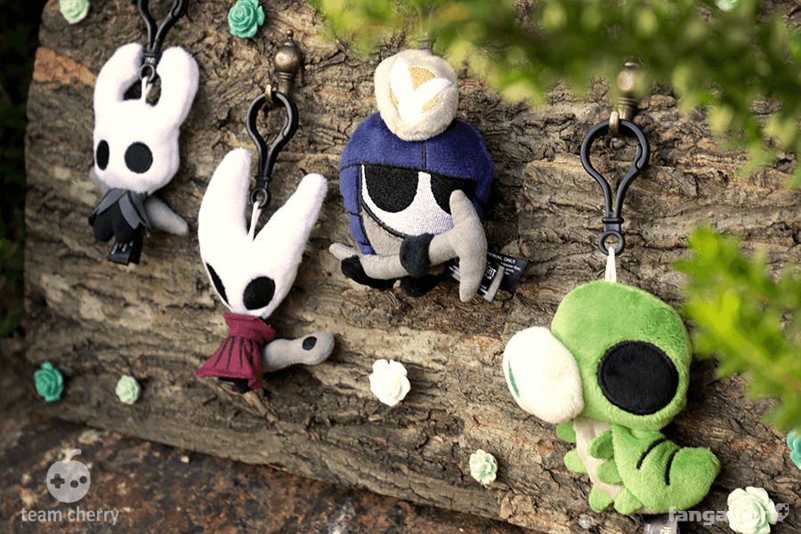 Grub Critter Cling