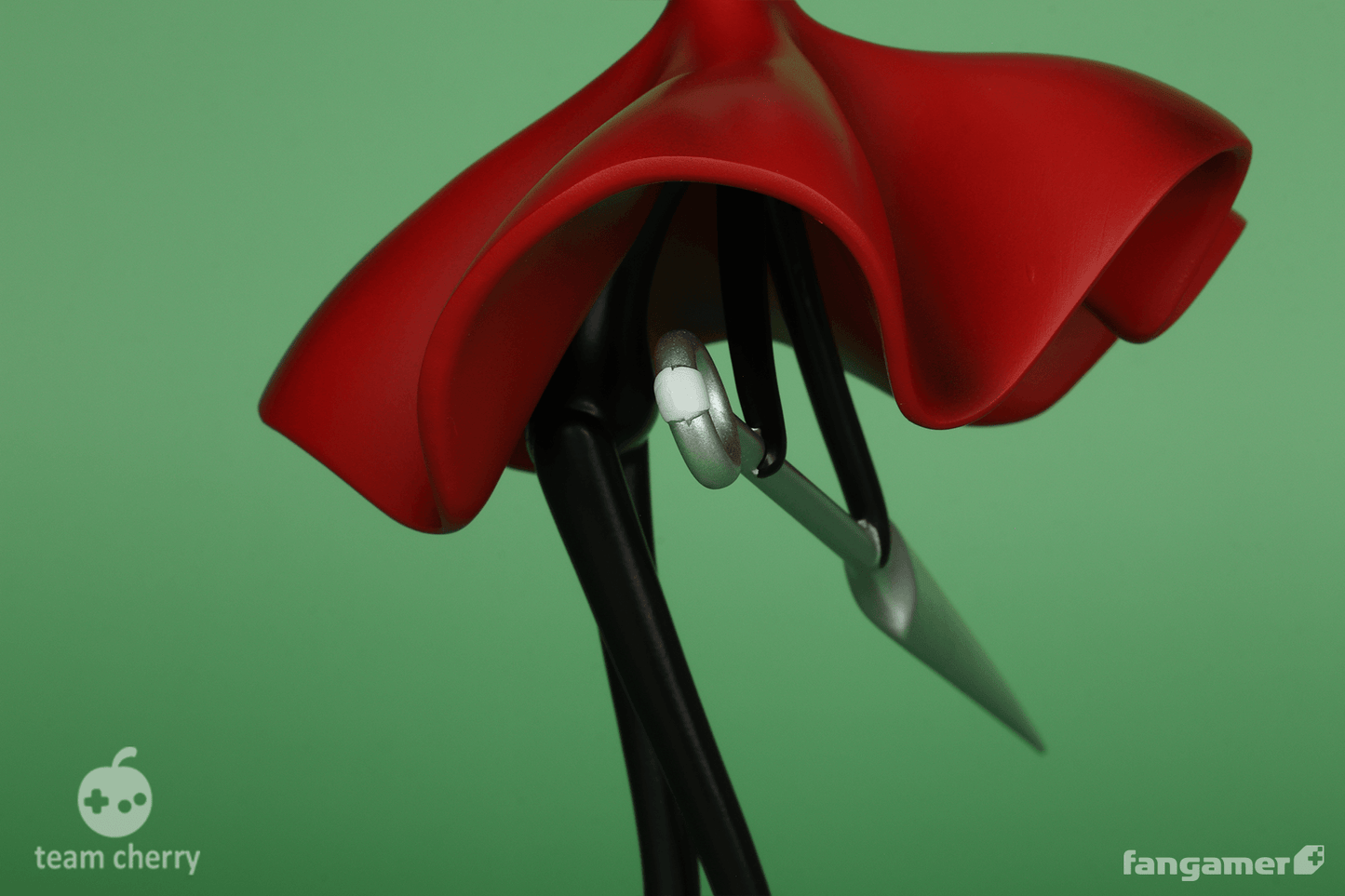 Hornet Resin Statue