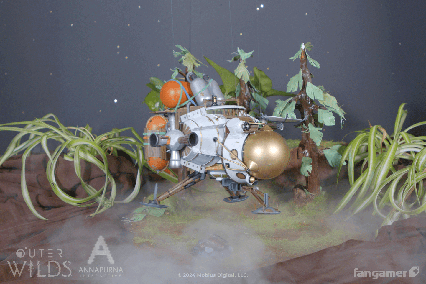 Hearthian Lander Model Kit