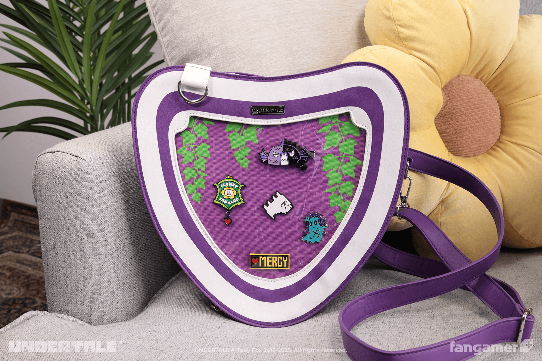 Delta Rune Ita Bag
