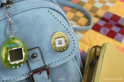 Tamagotchi Lenticular Pin